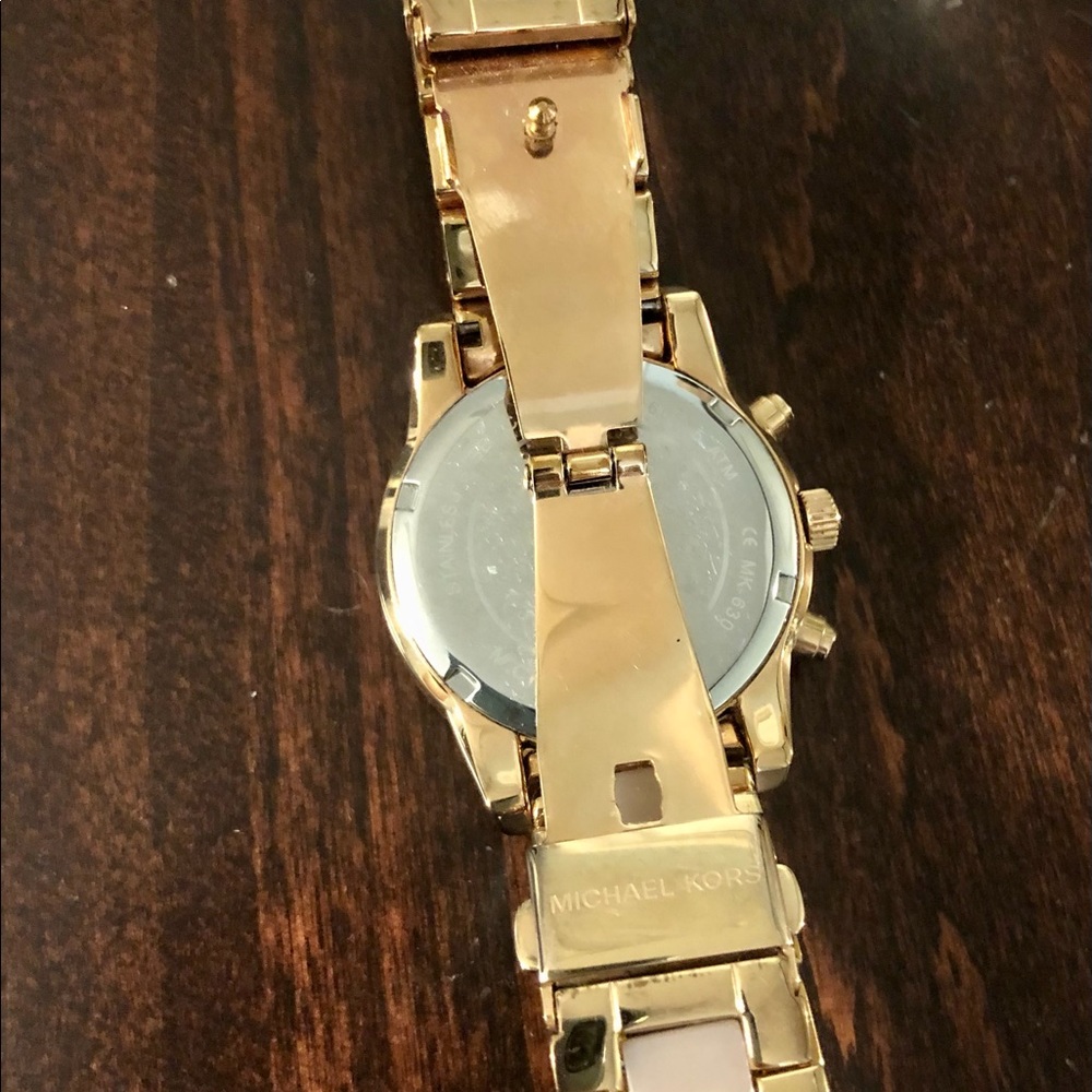 Michael Kors Ladies Watch - Picture 9 of 12
